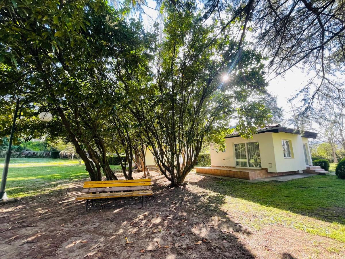 Fuk-Tak'S Bungalow Dojran エクステリア 写真