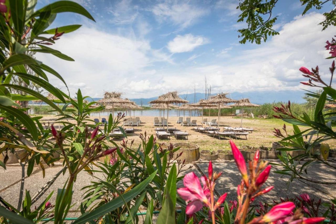 Fuk-Tak'S Bungalow Dojran エクステリア 写真